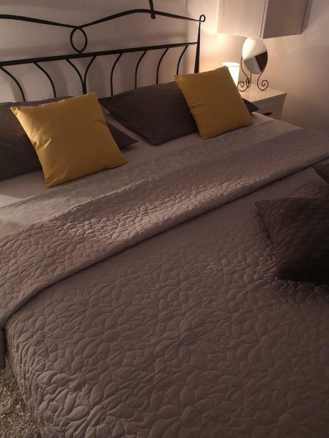 Apartman Mera Appartement Zadar Buitenkant foto